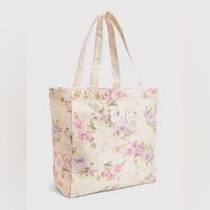 Gap x LoveShackFancy Tote